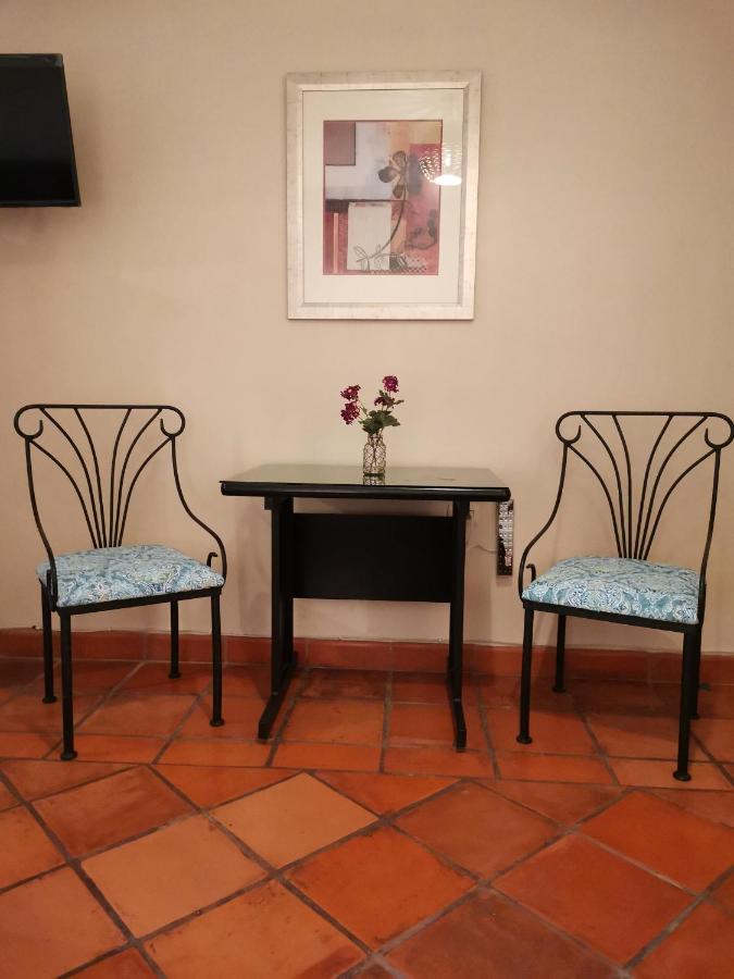 Hotel Las Alamedas 과나후아토 객실 사진